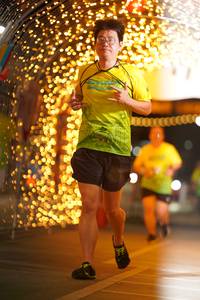 BIB: 
                            <button type="button" onclick="openModal(21799025)" class="btn btn-primary btn-sm float-right btn-popup" data-toggle="modal" data-target=".modal-high-quality">
                        <i class="fas fa-shopping-cart"></i> Add to Cart
                    </button>
                                            <button type="button" onclick="isThisMe(21799025, true)" class="btn btn-success btn-sm float-right btn-popup btn-isme hidden" data-toggle="tooltip" data-placement="bottom" title="นี่คือรูปของคุณใช่ไหม คลิกที่นี่เพื่อเอาเข้าอัลบั้ม">
                        <i class="fas fa-plus"></i> Add to album
                    </button>
                    <button type="button" onclick="isThisMe(21799025, false)" class="btn btn-warning btn-sm float-right btn-popup btn-isnotme hidden">
                        <i class="fas fa-ban"></i> Remove from album
                    </button>