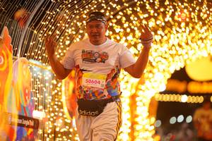 BIB: 50604, 100000
                            <button type="button" onclick="openModal(21799322)" class="btn btn-primary btn-sm float-right btn-popup" data-toggle="modal" data-target=".modal-high-quality">
                        <i class="fas fa-shopping-cart"></i> Add to Cart
                    </button>
                                            <button type="button" onclick="isThisMe(21799322, true)" class="btn btn-success btn-sm float-right btn-popup btn-isme hidden" data-toggle="tooltip" data-placement="bottom" title="นี่คือรูปของคุณใช่ไหม คลิกที่นี่เพื่อเอาเข้าอัลบั้ม">
                        <i class="fas fa-plus"></i> Add to album
                    </button>
                    <button type="button" onclick="isThisMe(21799322, false)" class="btn btn-warning btn-sm float-right btn-popup btn-isnotme hidden">
                        <i class="fas fa-ban"></i> Remove from album
                    </button>