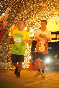 BIB: 50357, 50634
                            <button type="button" onclick="openModal(21799215)" class="btn btn-primary btn-sm float-right btn-popup" data-toggle="modal" data-target=".modal-high-quality">
                        <i class="fas fa-shopping-cart"></i> Add to Cart
                    </button>
                                            <button type="button" onclick="isThisMe(21799215, true)" class="btn btn-success btn-sm float-right btn-popup btn-isme hidden" data-toggle="tooltip" data-placement="bottom" title="นี่คือรูปของคุณใช่ไหม คลิกที่นี่เพื่อเอาเข้าอัลบั้ม">
                        <i class="fas fa-plus"></i> Add to album
                    </button>
                    <button type="button" onclick="isThisMe(21799215, false)" class="btn btn-warning btn-sm float-right btn-popup btn-isnotme hidden">
                        <i class="fas fa-ban"></i> Remove from album
                    </button>