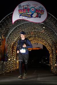 BIB: 5078
                            <button type="button" onclick="openModal(21781682)" class="btn btn-primary btn-sm float-right btn-popup" data-toggle="modal" data-target=".modal-high-quality">
                        <i class="fas fa-shopping-cart"></i> Add to Cart
                    </button>
                                            <button type="button" onclick="isThisMe(21781682, true)" class="btn btn-success btn-sm float-right btn-popup btn-isme hidden" data-toggle="tooltip" data-placement="bottom" title="นี่คือรูปของคุณใช่ไหม คลิกที่นี่เพื่อเอาเข้าอัลบั้ม">
                        <i class="fas fa-plus"></i> Add to album
                    </button>
                    <button type="button" onclick="isThisMe(21781682, false)" class="btn btn-warning btn-sm float-right btn-popup btn-isnotme hidden">
                        <i class="fas fa-ban"></i> Remove from album
                    </button>