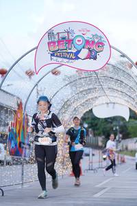 BIB: 5052, 
                            <button type="button" onclick="openModal(21780546)" class="btn btn-primary btn-sm float-right btn-popup" data-toggle="modal" data-target=".modal-high-quality">
                        <i class="fas fa-shopping-cart"></i> Add to Cart
                    </button>
                                            <button type="button" onclick="isThisMe(21780546, true)" class="btn btn-success btn-sm float-right btn-popup btn-isme hidden" data-toggle="tooltip" data-placement="bottom" title="นี่คือรูปของคุณใช่ไหม คลิกที่นี่เพื่อเอาเข้าอัลบั้ม">
                        <i class="fas fa-plus"></i> Add to album
                    </button>
                    <button type="button" onclick="isThisMe(21780546, false)" class="btn btn-warning btn-sm float-right btn-popup btn-isnotme hidden">
                        <i class="fas fa-ban"></i> Remove from album
                    </button>