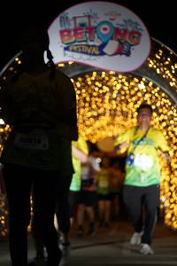 BIB: 90016
                            <button type="button" onclick="openModal(21778290)" class="btn btn-primary btn-sm float-right btn-popup" data-toggle="modal" data-target=".modal-high-quality">
                        <i class="fas fa-shopping-cart"></i> Add to Cart
                    </button>
                                            <button type="button" onclick="isThisMe(21778290, true)" class="btn btn-success btn-sm float-right btn-popup btn-isme hidden" data-toggle="tooltip" data-placement="bottom" title="นี่คือรูปของคุณใช่ไหม คลิกที่นี่เพื่อเอาเข้าอัลบั้ม">
                        <i class="fas fa-plus"></i> Add to album
                    </button>
                    <button type="button" onclick="isThisMe(21778290, false)" class="btn btn-warning btn-sm float-right btn-popup btn-isnotme hidden">
                        <i class="fas fa-ban"></i> Remove from album
                    </button>