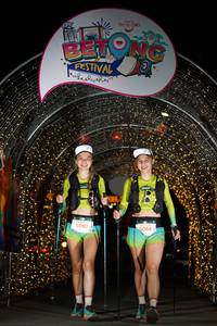 BIB: 5097, 5068
                            <button type="button" onclick="openModal(21779938)" class="btn btn-primary btn-sm float-right btn-popup" data-toggle="modal" data-target=".modal-high-quality">
                        <i class="fas fa-shopping-cart"></i> Add to Cart
                    </button>
                                            <button type="button" onclick="isThisMe(21779938, true)" class="btn btn-success btn-sm float-right btn-popup btn-isme hidden" data-toggle="tooltip" data-placement="bottom" title="นี่คือรูปของคุณใช่ไหม คลิกที่นี่เพื่อเอาเข้าอัลบั้ม">
                        <i class="fas fa-plus"></i> Add to album
                    </button>
                    <button type="button" onclick="isThisMe(21779938, false)" class="btn btn-warning btn-sm float-right btn-popup btn-isnotme hidden">
                        <i class="fas fa-ban"></i> Remove from album
                    </button>