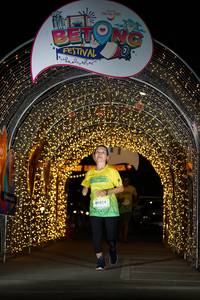 BIB: 60014
                            <button type="button" onclick="openModal(21777872)" class="btn btn-primary btn-sm float-right btn-popup" data-toggle="modal" data-target=".modal-high-quality">
                        <i class="fas fa-shopping-cart"></i> Add to Cart
                    </button>
                                            <button type="button" onclick="isThisMe(21777872, true)" class="btn btn-success btn-sm float-right btn-popup btn-isme hidden" data-toggle="tooltip" data-placement="bottom" title="นี่คือรูปของคุณใช่ไหม คลิกที่นี่เพื่อเอาเข้าอัลบั้ม">
                        <i class="fas fa-plus"></i> Add to album
                    </button>
                    <button type="button" onclick="isThisMe(21777872, false)" class="btn btn-warning btn-sm float-right btn-popup btn-isnotme hidden">
                        <i class="fas fa-ban"></i> Remove from album
                    </button>