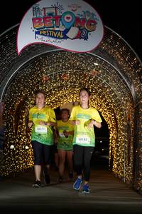 BIB: 50271, 50183
                            <button type="button" onclick="openModal(21778120)" class="btn btn-primary btn-sm float-right btn-popup" data-toggle="modal" data-target=".modal-high-quality">
                        <i class="fas fa-shopping-cart"></i> Add to Cart
                    </button>
                                            <button type="button" onclick="isThisMe(21778120, true)" class="btn btn-success btn-sm float-right btn-popup btn-isme hidden" data-toggle="tooltip" data-placement="bottom" title="นี่คือรูปของคุณใช่ไหม คลิกที่นี่เพื่อเอาเข้าอัลบั้ม">
                        <i class="fas fa-plus"></i> Add to album
                    </button>
                    <button type="button" onclick="isThisMe(21778120, false)" class="btn btn-warning btn-sm float-right btn-popup btn-isnotme hidden">
                        <i class="fas fa-ban"></i> Remove from album
                    </button>