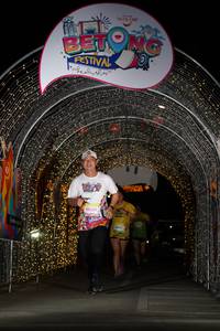 BIB: 50533
                            <button type="button" onclick="openModal(21782354)" class="btn btn-primary btn-sm float-right btn-popup" data-toggle="modal" data-target=".modal-high-quality">
                        <i class="fas fa-shopping-cart"></i> Add to Cart
                    </button>
                                            <button type="button" onclick="isThisMe(21782354, true)" class="btn btn-success btn-sm float-right btn-popup btn-isme hidden" data-toggle="tooltip" data-placement="bottom" title="นี่คือรูปของคุณใช่ไหม คลิกที่นี่เพื่อเอาเข้าอัลบั้ม">
                        <i class="fas fa-plus"></i> Add to album
                    </button>
                    <button type="button" onclick="isThisMe(21782354, false)" class="btn btn-warning btn-sm float-right btn-popup btn-isnotme hidden">
                        <i class="fas fa-ban"></i> Remove from album
                    </button>