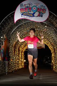 BIB: 50225
                            <button type="button" onclick="openModal(21781960)" class="btn btn-primary btn-sm float-right btn-popup" data-toggle="modal" data-target=".modal-high-quality">
                        <i class="fas fa-shopping-cart"></i> Add to Cart
                    </button>
                                            <button type="button" onclick="isThisMe(21781960, true)" class="btn btn-success btn-sm float-right btn-popup btn-isme hidden" data-toggle="tooltip" data-placement="bottom" title="นี่คือรูปของคุณใช่ไหม คลิกที่นี่เพื่อเอาเข้าอัลบั้ม">
                        <i class="fas fa-plus"></i> Add to album
                    </button>
                    <button type="button" onclick="isThisMe(21781960, false)" class="btn btn-warning btn-sm float-right btn-popup btn-isnotme hidden">
                        <i class="fas fa-ban"></i> Remove from album
                    </button>