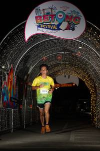 BIB: 50254
                            <button type="button" onclick="openModal(21781993)" class="btn btn-primary btn-sm float-right btn-popup" data-toggle="modal" data-target=".modal-high-quality">
                        <i class="fas fa-shopping-cart"></i> Add to Cart
                    </button>
                                            <button type="button" onclick="isThisMe(21781993, true)" class="btn btn-success btn-sm float-right btn-popup btn-isme hidden" data-toggle="tooltip" data-placement="bottom" title="นี่คือรูปของคุณใช่ไหม คลิกที่นี่เพื่อเอาเข้าอัลบั้ม">
                        <i class="fas fa-plus"></i> Add to album
                    </button>
                    <button type="button" onclick="isThisMe(21781993, false)" class="btn btn-warning btn-sm float-right btn-popup btn-isnotme hidden">
                        <i class="fas fa-ban"></i> Remove from album
                    </button>