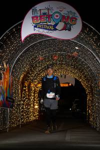 BIB: 5175, 192026
                            <button type="button" onclick="openModal(21779329)" class="btn btn-primary btn-sm float-right btn-popup" data-toggle="modal" data-target=".modal-high-quality">
                        <i class="fas fa-shopping-cart"></i> Add to Cart
                    </button>
                                            <button type="button" onclick="isThisMe(21779329, true)" class="btn btn-success btn-sm float-right btn-popup btn-isme hidden" data-toggle="tooltip" data-placement="bottom" title="นี่คือรูปของคุณใช่ไหม คลิกที่นี่เพื่อเอาเข้าอัลบั้ม">
                        <i class="fas fa-plus"></i> Add to album
                    </button>
                    <button type="button" onclick="isThisMe(21779329, false)" class="btn btn-warning btn-sm float-right btn-popup btn-isnotme hidden">
                        <i class="fas fa-ban"></i> Remove from album
                    </button>