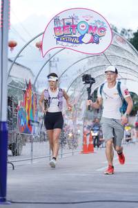 BIB: 
                            <button type="button" onclick="openModal(21780461)" class="btn btn-primary btn-sm float-right btn-popup" data-toggle="modal" data-target=".modal-high-quality">
                        <i class="fas fa-shopping-cart"></i> Add to Cart
                    </button>
                                            <button type="button" onclick="isThisMe(21780461, true)" class="btn btn-success btn-sm float-right btn-popup btn-isme hidden" data-toggle="tooltip" data-placement="bottom" title="นี่คือรูปของคุณใช่ไหม คลิกที่นี่เพื่อเอาเข้าอัลบั้ม">
                        <i class="fas fa-plus"></i> Add to album
                    </button>
                    <button type="button" onclick="isThisMe(21780461, false)" class="btn btn-warning btn-sm float-right btn-popup btn-isnotme hidden">
                        <i class="fas fa-ban"></i> Remove from album
                    </button>