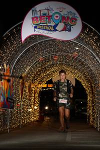 BIB: 5056
                            <button type="button" onclick="openModal(21779441)" class="btn btn-primary btn-sm float-right btn-popup" data-toggle="modal" data-target=".modal-high-quality">
                        <i class="fas fa-shopping-cart"></i> Add to Cart
                    </button>
                                            <button type="button" onclick="isThisMe(21779441, true)" class="btn btn-success btn-sm float-right btn-popup btn-isme hidden" data-toggle="tooltip" data-placement="bottom" title="นี่คือรูปของคุณใช่ไหม คลิกที่นี่เพื่อเอาเข้าอัลบั้ม">
                        <i class="fas fa-plus"></i> Add to album
                    </button>
                    <button type="button" onclick="isThisMe(21779441, false)" class="btn btn-warning btn-sm float-right btn-popup btn-isnotme hidden">
                        <i class="fas fa-ban"></i> Remove from album
                    </button>