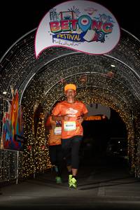 BIB: 5063, 90099
                            <button type="button" onclick="openModal(21781988)" class="btn btn-primary btn-sm float-right btn-popup" data-toggle="modal" data-target=".modal-high-quality">
                        <i class="fas fa-shopping-cart"></i> Add to Cart
                    </button>
                                            <button type="button" onclick="isThisMe(21781988, true)" class="btn btn-success btn-sm float-right btn-popup btn-isme hidden" data-toggle="tooltip" data-placement="bottom" title="นี่คือรูปของคุณใช่ไหม คลิกที่นี่เพื่อเอาเข้าอัลบั้ม">
                        <i class="fas fa-plus"></i> Add to album
                    </button>
                    <button type="button" onclick="isThisMe(21781988, false)" class="btn btn-warning btn-sm float-right btn-popup btn-isnotme hidden">
                        <i class="fas fa-ban"></i> Remove from album
                    </button>