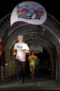 BIB: 50533, 303
                            <button type="button" onclick="openModal(21782357)" class="btn btn-primary btn-sm float-right btn-popup" data-toggle="modal" data-target=".modal-high-quality">
                        <i class="fas fa-shopping-cart"></i> Add to Cart
                    </button>
                                            <button type="button" onclick="isThisMe(21782357, true)" class="btn btn-success btn-sm float-right btn-popup btn-isme hidden" data-toggle="tooltip" data-placement="bottom" title="นี่คือรูปของคุณใช่ไหม คลิกที่นี่เพื่อเอาเข้าอัลบั้ม">
                        <i class="fas fa-plus"></i> Add to album
                    </button>
                    <button type="button" onclick="isThisMe(21782357, false)" class="btn btn-warning btn-sm float-right btn-popup btn-isnotme hidden">
                        <i class="fas fa-ban"></i> Remove from album
                    </button>