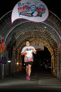 BIB: 50543
                            <button type="button" onclick="openModal(21777259)" class="btn btn-primary btn-sm float-right btn-popup" data-toggle="modal" data-target=".modal-high-quality">
                        <i class="fas fa-shopping-cart"></i> Add to Cart
                    </button>
                                            <button type="button" onclick="isThisMe(21777259, true)" class="btn btn-success btn-sm float-right btn-popup btn-isme hidden" data-toggle="tooltip" data-placement="bottom" title="นี่คือรูปของคุณใช่ไหม คลิกที่นี่เพื่อเอาเข้าอัลบั้ม">
                        <i class="fas fa-plus"></i> Add to album
                    </button>
                    <button type="button" onclick="isThisMe(21777259, false)" class="btn btn-warning btn-sm float-right btn-popup btn-isnotme hidden">
                        <i class="fas fa-ban"></i> Remove from album
                    </button>