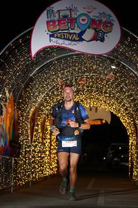 BIB: 
                            <button type="button" onclick="openModal(21779807)" class="btn btn-primary btn-sm float-right btn-popup" data-toggle="modal" data-target=".modal-high-quality">
                        <i class="fas fa-shopping-cart"></i> Add to Cart
                    </button>
                                            <button type="button" onclick="isThisMe(21779807, true)" class="btn btn-success btn-sm float-right btn-popup btn-isme hidden" data-toggle="tooltip" data-placement="bottom" title="นี่คือรูปของคุณใช่ไหม คลิกที่นี่เพื่อเอาเข้าอัลบั้ม">
                        <i class="fas fa-plus"></i> Add to album
                    </button>
                    <button type="button" onclick="isThisMe(21779807, false)" class="btn btn-warning btn-sm float-right btn-popup btn-isnotme hidden">
                        <i class="fas fa-ban"></i> Remove from album
                    </button>