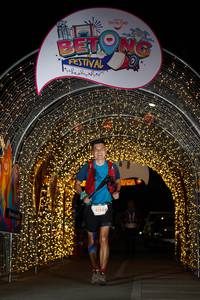 BIB: 5150
                            <button type="button" onclick="openModal(21780098)" class="btn btn-primary btn-sm float-right btn-popup" data-toggle="modal" data-target=".modal-high-quality">
                        <i class="fas fa-shopping-cart"></i> Add to Cart
                    </button>
                                            <button type="button" onclick="isThisMe(21780098, true)" class="btn btn-success btn-sm float-right btn-popup btn-isme hidden" data-toggle="tooltip" data-placement="bottom" title="นี่คือรูปของคุณใช่ไหม คลิกที่นี่เพื่อเอาเข้าอัลบั้ม">
                        <i class="fas fa-plus"></i> Add to album
                    </button>
                    <button type="button" onclick="isThisMe(21780098, false)" class="btn btn-warning btn-sm float-right btn-popup btn-isnotme hidden">
                        <i class="fas fa-ban"></i> Remove from album
                    </button>