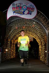 BIB: 90142
                            <button type="button" onclick="openModal(21778865)" class="btn btn-primary btn-sm float-right btn-popup" data-toggle="modal" data-target=".modal-high-quality">
                        <i class="fas fa-shopping-cart"></i> Add to Cart
                    </button>
                                            <button type="button" onclick="isThisMe(21778865, true)" class="btn btn-success btn-sm float-right btn-popup btn-isme hidden" data-toggle="tooltip" data-placement="bottom" title="นี่คือรูปของคุณใช่ไหม คลิกที่นี่เพื่อเอาเข้าอัลบั้ม">
                        <i class="fas fa-plus"></i> Add to album
                    </button>
                    <button type="button" onclick="isThisMe(21778865, false)" class="btn btn-warning btn-sm float-right btn-popup btn-isnotme hidden">
                        <i class="fas fa-ban"></i> Remove from album
                    </button>