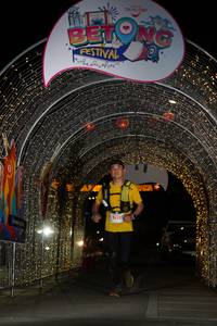 BIB: 5173
                            <button type="button" onclick="openModal(21779864)" class="btn btn-primary btn-sm float-right btn-popup" data-toggle="modal" data-target=".modal-high-quality">
                        <i class="fas fa-shopping-cart"></i> Add to Cart
                    </button>
                                            <button type="button" onclick="isThisMe(21779864, true)" class="btn btn-success btn-sm float-right btn-popup btn-isme hidden" data-toggle="tooltip" data-placement="bottom" title="นี่คือรูปของคุณใช่ไหม คลิกที่นี่เพื่อเอาเข้าอัลบั้ม">
                        <i class="fas fa-plus"></i> Add to album
                    </button>
                    <button type="button" onclick="isThisMe(21779864, false)" class="btn btn-warning btn-sm float-right btn-popup btn-isnotme hidden">
                        <i class="fas fa-ban"></i> Remove from album
                    </button>