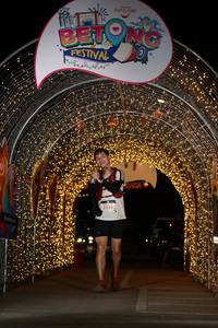 BIB: 5328
                            <button type="button" onclick="openModal(21780267)" class="btn btn-primary btn-sm float-right btn-popup" data-toggle="modal" data-target=".modal-high-quality">
                        <i class="fas fa-shopping-cart"></i> Add to Cart
                    </button>
                                            <button type="button" onclick="isThisMe(21780267, true)" class="btn btn-success btn-sm float-right btn-popup btn-isme hidden" data-toggle="tooltip" data-placement="bottom" title="นี่คือรูปของคุณใช่ไหม คลิกที่นี่เพื่อเอาเข้าอัลบั้ม">
                        <i class="fas fa-plus"></i> Add to album
                    </button>
                    <button type="button" onclick="isThisMe(21780267, false)" class="btn btn-warning btn-sm float-right btn-popup btn-isnotme hidden">
                        <i class="fas fa-ban"></i> Remove from album
                    </button>