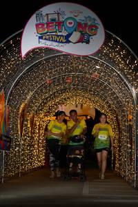 BIB: 90109
                            <button type="button" onclick="openModal(21779248)" class="btn btn-primary btn-sm float-right btn-popup" data-toggle="modal" data-target=".modal-high-quality">
                        <i class="fas fa-shopping-cart"></i> Add to Cart
                    </button>
                                            <button type="button" onclick="isThisMe(21779248, true)" class="btn btn-success btn-sm float-right btn-popup btn-isme hidden" data-toggle="tooltip" data-placement="bottom" title="นี่คือรูปของคุณใช่ไหม คลิกที่นี่เพื่อเอาเข้าอัลบั้ม">
                        <i class="fas fa-plus"></i> Add to album
                    </button>
                    <button type="button" onclick="isThisMe(21779248, false)" class="btn btn-warning btn-sm float-right btn-popup btn-isnotme hidden">
                        <i class="fas fa-ban"></i> Remove from album
                    </button>