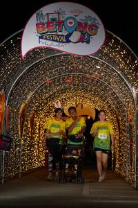 BIB: 90109
                            <button type="button" onclick="openModal(21779260)" class="btn btn-primary btn-sm float-right btn-popup" data-toggle="modal" data-target=".modal-high-quality">
                        <i class="fas fa-shopping-cart"></i> Add to Cart
                    </button>
                                            <button type="button" onclick="isThisMe(21779260, true)" class="btn btn-success btn-sm float-right btn-popup btn-isme hidden" data-toggle="tooltip" data-placement="bottom" title="นี่คือรูปของคุณใช่ไหม คลิกที่นี่เพื่อเอาเข้าอัลบั้ม">
                        <i class="fas fa-plus"></i> Add to album
                    </button>
                    <button type="button" onclick="isThisMe(21779260, false)" class="btn btn-warning btn-sm float-right btn-popup btn-isnotme hidden">
                        <i class="fas fa-ban"></i> Remove from album
                    </button>