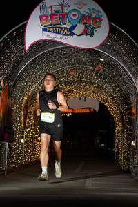 BIB: 90108
                            <button type="button" onclick="openModal(21777527)" class="btn btn-primary btn-sm float-right btn-popup" data-toggle="modal" data-target=".modal-high-quality">
                        <i class="fas fa-shopping-cart"></i> Add to Cart
                    </button>
                                            <button type="button" onclick="isThisMe(21777527, true)" class="btn btn-success btn-sm float-right btn-popup btn-isme hidden" data-toggle="tooltip" data-placement="bottom" title="นี่คือรูปของคุณใช่ไหม คลิกที่นี่เพื่อเอาเข้าอัลบั้ม">
                        <i class="fas fa-plus"></i> Add to album
                    </button>
                    <button type="button" onclick="isThisMe(21777527, false)" class="btn btn-warning btn-sm float-right btn-popup btn-isnotme hidden">
                        <i class="fas fa-ban"></i> Remove from album
                    </button>