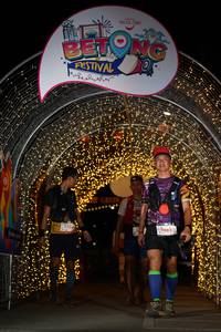 BIB: 3356, 5383
                            <button type="button" onclick="openModal(21780363)" class="btn btn-primary btn-sm float-right btn-popup" data-toggle="modal" data-target=".modal-high-quality">
                        <i class="fas fa-shopping-cart"></i> Add to Cart
                    </button>
                                            <button type="button" onclick="isThisMe(21780363, true)" class="btn btn-success btn-sm float-right btn-popup btn-isme hidden" data-toggle="tooltip" data-placement="bottom" title="นี่คือรูปของคุณใช่ไหม คลิกที่นี่เพื่อเอาเข้าอัลบั้ม">
                        <i class="fas fa-plus"></i> Add to album
                    </button>
                    <button type="button" onclick="isThisMe(21780363, false)" class="btn btn-warning btn-sm float-right btn-popup btn-isnotme hidden">
                        <i class="fas fa-ban"></i> Remove from album
                    </button>