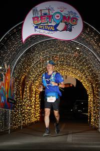 BIB: 5501
                            <button type="button" onclick="openModal(21781707)" class="btn btn-primary btn-sm float-right btn-popup" data-toggle="modal" data-target=".modal-high-quality">
                        <i class="fas fa-shopping-cart"></i> Add to Cart
                    </button>
                                            <button type="button" onclick="isThisMe(21781707, true)" class="btn btn-success btn-sm float-right btn-popup btn-isme hidden" data-toggle="tooltip" data-placement="bottom" title="นี่คือรูปของคุณใช่ไหม คลิกที่นี่เพื่อเอาเข้าอัลบั้ม">
                        <i class="fas fa-plus"></i> Add to album
                    </button>
                    <button type="button" onclick="isThisMe(21781707, false)" class="btn btn-warning btn-sm float-right btn-popup btn-isnotme hidden">
                        <i class="fas fa-ban"></i> Remove from album
                    </button>