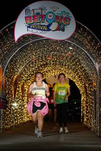 BIB: 50076
                            <button type="button" onclick="openModal(21778549)" class="btn btn-primary btn-sm float-right btn-popup" data-toggle="modal" data-target=".modal-high-quality">
                        <i class="fas fa-shopping-cart"></i> Add to Cart
                    </button>
                                            <button type="button" onclick="isThisMe(21778549, true)" class="btn btn-success btn-sm float-right btn-popup btn-isme hidden" data-toggle="tooltip" data-placement="bottom" title="นี่คือรูปของคุณใช่ไหม คลิกที่นี่เพื่อเอาเข้าอัลบั้ม">
                        <i class="fas fa-plus"></i> Add to album
                    </button>
                    <button type="button" onclick="isThisMe(21778549, false)" class="btn btn-warning btn-sm float-right btn-popup btn-isnotme hidden">
                        <i class="fas fa-ban"></i> Remove from album
                    </button>