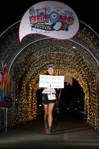 BIB: 5076
                            <button type="button" onclick="openModal(21782299)" class="btn btn-primary btn-sm float-right btn-popup" data-toggle="modal" data-target=".modal-high-quality">
                        <i class="fas fa-shopping-cart"></i> Add to Cart
                    </button>
                                            <button type="button" onclick="isThisMe(21782299, true)" class="btn btn-success btn-sm float-right btn-popup btn-isme hidden" data-toggle="tooltip" data-placement="bottom" title="นี่คือรูปของคุณใช่ไหม คลิกที่นี่เพื่อเอาเข้าอัลบั้ม">
                        <i class="fas fa-plus"></i> Add to album
                    </button>
                    <button type="button" onclick="isThisMe(21782299, false)" class="btn btn-warning btn-sm float-right btn-popup btn-isnotme hidden">
                        <i class="fas fa-ban"></i> Remove from album
                    </button>