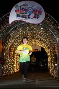 BIB: 
                            <button type="button" onclick="openModal(21778021)" class="btn btn-primary btn-sm float-right btn-popup" data-toggle="modal" data-target=".modal-high-quality">
                        <i class="fas fa-shopping-cart"></i> Add to Cart
                    </button>
                                            <button type="button" onclick="isThisMe(21778021, true)" class="btn btn-success btn-sm float-right btn-popup btn-isme hidden" data-toggle="tooltip" data-placement="bottom" title="นี่คือรูปของคุณใช่ไหม คลิกที่นี่เพื่อเอาเข้าอัลบั้ม">
                        <i class="fas fa-plus"></i> Add to album
                    </button>
                    <button type="button" onclick="isThisMe(21778021, false)" class="btn btn-warning btn-sm float-right btn-popup btn-isnotme hidden">
                        <i class="fas fa-ban"></i> Remove from album
                    </button>