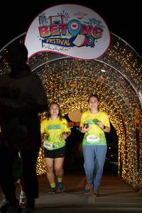 BIB: 50226, 50167
                            <button type="button" onclick="openModal(21778500)" class="btn btn-primary btn-sm float-right btn-popup" data-toggle="modal" data-target=".modal-high-quality">
                        <i class="fas fa-shopping-cart"></i> Add to Cart
                    </button>
                                            <button type="button" onclick="isThisMe(21778500, true)" class="btn btn-success btn-sm float-right btn-popup btn-isme hidden" data-toggle="tooltip" data-placement="bottom" title="นี่คือรูปของคุณใช่ไหม คลิกที่นี่เพื่อเอาเข้าอัลบั้ม">
                        <i class="fas fa-plus"></i> Add to album
                    </button>
                    <button type="button" onclick="isThisMe(21778500, false)" class="btn btn-warning btn-sm float-right btn-popup btn-isnotme hidden">
                        <i class="fas fa-ban"></i> Remove from album
                    </button>