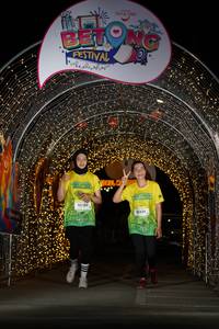 BIB: 90102, 30346
                            <button type="button" onclick="openModal(21778040)" class="btn btn-primary btn-sm float-right btn-popup" data-toggle="modal" data-target=".modal-high-quality">
                        <i class="fas fa-shopping-cart"></i> Add to Cart
                    </button>
                                            <button type="button" onclick="isThisMe(21778040, true)" class="btn btn-success btn-sm float-right btn-popup btn-isme hidden" data-toggle="tooltip" data-placement="bottom" title="นี่คือรูปของคุณใช่ไหม คลิกที่นี่เพื่อเอาเข้าอัลบั้ม">
                        <i class="fas fa-plus"></i> Add to album
                    </button>
                    <button type="button" onclick="isThisMe(21778040, false)" class="btn btn-warning btn-sm float-right btn-popup btn-isnotme hidden">
                        <i class="fas fa-ban"></i> Remove from album
                    </button>