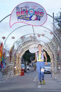 BIB: 5172
                            <button type="button" onclick="openModal(21780846)" class="btn btn-primary btn-sm float-right btn-popup" data-toggle="modal" data-target=".modal-high-quality">
                        <i class="fas fa-shopping-cart"></i> Add to Cart
                    </button>
                                            <button type="button" onclick="isThisMe(21780846, true)" class="btn btn-success btn-sm float-right btn-popup btn-isme hidden" data-toggle="tooltip" data-placement="bottom" title="นี่คือรูปของคุณใช่ไหม คลิกที่นี่เพื่อเอาเข้าอัลบั้ม">
                        <i class="fas fa-plus"></i> Add to album
                    </button>
                    <button type="button" onclick="isThisMe(21780846, false)" class="btn btn-warning btn-sm float-right btn-popup btn-isnotme hidden">
                        <i class="fas fa-ban"></i> Remove from album
                    </button>