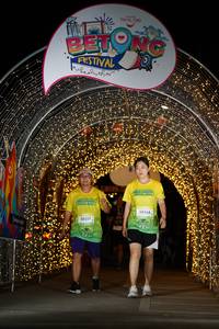 BIB: 50221, 50366
                            <button type="button" onclick="openModal(21778977)" class="btn btn-primary btn-sm float-right btn-popup" data-toggle="modal" data-target=".modal-high-quality">
                        <i class="fas fa-shopping-cart"></i> Add to Cart
                    </button>
                                            <button type="button" onclick="isThisMe(21778977, true)" class="btn btn-success btn-sm float-right btn-popup btn-isme hidden" data-toggle="tooltip" data-placement="bottom" title="นี่คือรูปของคุณใช่ไหม คลิกที่นี่เพื่อเอาเข้าอัลบั้ม">
                        <i class="fas fa-plus"></i> Add to album
                    </button>
                    <button type="button" onclick="isThisMe(21778977, false)" class="btn btn-warning btn-sm float-right btn-popup btn-isnotme hidden">
                        <i class="fas fa-ban"></i> Remove from album
                    </button>