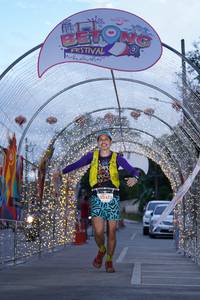 BIB: 5047
                            <button type="button" onclick="openModal(21780670)" class="btn btn-primary btn-sm float-right btn-popup" data-toggle="modal" data-target=".modal-high-quality">
                        <i class="fas fa-shopping-cart"></i> Add to Cart
                    </button>
                                            <button type="button" onclick="isThisMe(21780670, true)" class="btn btn-success btn-sm float-right btn-popup btn-isme hidden" data-toggle="tooltip" data-placement="bottom" title="นี่คือรูปของคุณใช่ไหม คลิกที่นี่เพื่อเอาเข้าอัลบั้ม">
                        <i class="fas fa-plus"></i> Add to album
                    </button>
                    <button type="button" onclick="isThisMe(21780670, false)" class="btn btn-warning btn-sm float-right btn-popup btn-isnotme hidden">
                        <i class="fas fa-ban"></i> Remove from album
                    </button>