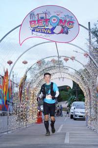 BIB: 5385
                            <button type="button" onclick="openModal(21780925)" class="btn btn-primary btn-sm float-right btn-popup" data-toggle="modal" data-target=".modal-high-quality">
                        <i class="fas fa-shopping-cart"></i> Add to Cart
                    </button>
                                            <button type="button" onclick="isThisMe(21780925, true)" class="btn btn-success btn-sm float-right btn-popup btn-isme hidden" data-toggle="tooltip" data-placement="bottom" title="นี่คือรูปของคุณใช่ไหม คลิกที่นี่เพื่อเอาเข้าอัลบั้ม">
                        <i class="fas fa-plus"></i> Add to album
                    </button>
                    <button type="button" onclick="isThisMe(21780925, false)" class="btn btn-warning btn-sm float-right btn-popup btn-isnotme hidden">
                        <i class="fas fa-ban"></i> Remove from album
                    </button>