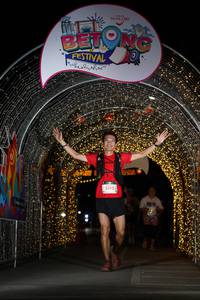 BIB: 5192
                            <button type="button" onclick="openModal(21778547)" class="btn btn-primary btn-sm float-right btn-popup" data-toggle="modal" data-target=".modal-high-quality">
                        <i class="fas fa-shopping-cart"></i> Add to Cart
                    </button>
                                            <button type="button" onclick="isThisMe(21778547, true)" class="btn btn-success btn-sm float-right btn-popup btn-isme hidden" data-toggle="tooltip" data-placement="bottom" title="นี่คือรูปของคุณใช่ไหม คลิกที่นี่เพื่อเอาเข้าอัลบั้ม">
                        <i class="fas fa-plus"></i> Add to album
                    </button>
                    <button type="button" onclick="isThisMe(21778547, false)" class="btn btn-warning btn-sm float-right btn-popup btn-isnotme hidden">
                        <i class="fas fa-ban"></i> Remove from album
                    </button>