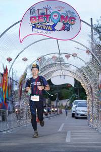 BIB: 5089
                            <button type="button" onclick="openModal(21780842)" class="btn btn-primary btn-sm float-right btn-popup" data-toggle="modal" data-target=".modal-high-quality">
                        <i class="fas fa-shopping-cart"></i> Add to Cart
                    </button>
                                            <button type="button" onclick="isThisMe(21780842, true)" class="btn btn-success btn-sm float-right btn-popup btn-isme hidden" data-toggle="tooltip" data-placement="bottom" title="นี่คือรูปของคุณใช่ไหม คลิกที่นี่เพื่อเอาเข้าอัลบั้ม">
                        <i class="fas fa-plus"></i> Add to album
                    </button>
                    <button type="button" onclick="isThisMe(21780842, false)" class="btn btn-warning btn-sm float-right btn-popup btn-isnotme hidden">
                        <i class="fas fa-ban"></i> Remove from album
                    </button>