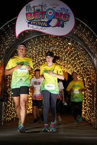 BIB: 50313, 50325
                            <button type="button" onclick="openModal(21777986)" class="btn btn-primary btn-sm float-right btn-popup" data-toggle="modal" data-target=".modal-high-quality">
                        <i class="fas fa-shopping-cart"></i> Add to Cart
                    </button>
                                            <button type="button" onclick="isThisMe(21777986, true)" class="btn btn-success btn-sm float-right btn-popup btn-isme hidden" data-toggle="tooltip" data-placement="bottom" title="นี่คือรูปของคุณใช่ไหม คลิกที่นี่เพื่อเอาเข้าอัลบั้ม">
                        <i class="fas fa-plus"></i> Add to album
                    </button>
                    <button type="button" onclick="isThisMe(21777986, false)" class="btn btn-warning btn-sm float-right btn-popup btn-isnotme hidden">
                        <i class="fas fa-ban"></i> Remove from album
                    </button>