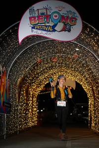 BIB: 541
                            <button type="button" onclick="openModal(21779620)" class="btn btn-primary btn-sm float-right btn-popup" data-toggle="modal" data-target=".modal-high-quality">
                        <i class="fas fa-shopping-cart"></i> Add to Cart
                    </button>
                                            <button type="button" onclick="isThisMe(21779620, true)" class="btn btn-success btn-sm float-right btn-popup btn-isme hidden" data-toggle="tooltip" data-placement="bottom" title="นี่คือรูปของคุณใช่ไหม คลิกที่นี่เพื่อเอาเข้าอัลบั้ม">
                        <i class="fas fa-plus"></i> Add to album
                    </button>
                    <button type="button" onclick="isThisMe(21779620, false)" class="btn btn-warning btn-sm float-right btn-popup btn-isnotme hidden">
                        <i class="fas fa-ban"></i> Remove from album
                    </button>