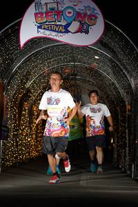 BIB: 60053
                            <button type="button" onclick="openModal(21777569)" class="btn btn-primary btn-sm float-right btn-popup" data-toggle="modal" data-target=".modal-high-quality">
                        <i class="fas fa-shopping-cart"></i> Add to Cart
                    </button>
                                            <button type="button" onclick="isThisMe(21777569, true)" class="btn btn-success btn-sm float-right btn-popup btn-isme hidden" data-toggle="tooltip" data-placement="bottom" title="นี่คือรูปของคุณใช่ไหม คลิกที่นี่เพื่อเอาเข้าอัลบั้ม">
                        <i class="fas fa-plus"></i> Add to album
                    </button>
                    <button type="button" onclick="isThisMe(21777569, false)" class="btn btn-warning btn-sm float-right btn-popup btn-isnotme hidden">
                        <i class="fas fa-ban"></i> Remove from album
                    </button>