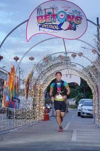 BIB: 5109
                            <button type="button" onclick="openModal(21781039)" class="btn btn-primary btn-sm float-right btn-popup" data-toggle="modal" data-target=".modal-high-quality">
                        <i class="fas fa-shopping-cart"></i> Add to Cart
                    </button>
                                            <button type="button" onclick="isThisMe(21781039, true)" class="btn btn-success btn-sm float-right btn-popup btn-isme hidden" data-toggle="tooltip" data-placement="bottom" title="นี่คือรูปของคุณใช่ไหม คลิกที่นี่เพื่อเอาเข้าอัลบั้ม">
                        <i class="fas fa-plus"></i> Add to album
                    </button>
                    <button type="button" onclick="isThisMe(21781039, false)" class="btn btn-warning btn-sm float-right btn-popup btn-isnotme hidden">
                        <i class="fas fa-ban"></i> Remove from album
                    </button>