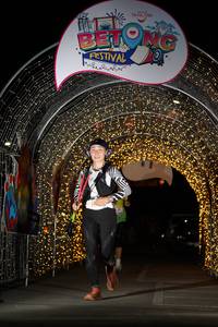 BIB: 
                            <button type="button" onclick="openModal(21781968)" class="btn btn-primary btn-sm float-right btn-popup" data-toggle="modal" data-target=".modal-high-quality">
                        <i class="fas fa-shopping-cart"></i> Add to Cart
                    </button>
                                            <button type="button" onclick="isThisMe(21781968, true)" class="btn btn-success btn-sm float-right btn-popup btn-isme hidden" data-toggle="tooltip" data-placement="bottom" title="นี่คือรูปของคุณใช่ไหม คลิกที่นี่เพื่อเอาเข้าอัลบั้ม">
                        <i class="fas fa-plus"></i> Add to album
                    </button>
                    <button type="button" onclick="isThisMe(21781968, false)" class="btn btn-warning btn-sm float-right btn-popup btn-isnotme hidden">
                        <i class="fas fa-ban"></i> Remove from album
                    </button>