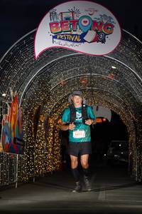 BIB: 5413
                            <button type="button" onclick="openModal(21781552)" class="btn btn-primary btn-sm float-right btn-popup" data-toggle="modal" data-target=".modal-high-quality">
                        <i class="fas fa-shopping-cart"></i> Add to Cart
                    </button>
                                            <button type="button" onclick="isThisMe(21781552, true)" class="btn btn-success btn-sm float-right btn-popup btn-isme hidden" data-toggle="tooltip" data-placement="bottom" title="นี่คือรูปของคุณใช่ไหม คลิกที่นี่เพื่อเอาเข้าอัลบั้ม">
                        <i class="fas fa-plus"></i> Add to album
                    </button>
                    <button type="button" onclick="isThisMe(21781552, false)" class="btn btn-warning btn-sm float-right btn-popup btn-isnotme hidden">
                        <i class="fas fa-ban"></i> Remove from album
                    </button>