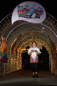 BIB: 50302
                            <button type="button" onclick="openModal(21778617)" class="btn btn-primary btn-sm float-right btn-popup" data-toggle="modal" data-target=".modal-high-quality">
                        <i class="fas fa-shopping-cart"></i> Add to Cart
                    </button>
                                            <button type="button" onclick="isThisMe(21778617, true)" class="btn btn-success btn-sm float-right btn-popup btn-isme hidden" data-toggle="tooltip" data-placement="bottom" title="นี่คือรูปของคุณใช่ไหม คลิกที่นี่เพื่อเอาเข้าอัลบั้ม">
                        <i class="fas fa-plus"></i> Add to album
                    </button>
                    <button type="button" onclick="isThisMe(21778617, false)" class="btn btn-warning btn-sm float-right btn-popup btn-isnotme hidden">
                        <i class="fas fa-ban"></i> Remove from album
                    </button>