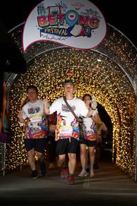 BIB: 50636, 50517
                            <button type="button" onclick="openModal(21777966)" class="btn btn-primary btn-sm float-right btn-popup" data-toggle="modal" data-target=".modal-high-quality">
                        <i class="fas fa-shopping-cart"></i> Add to Cart
                    </button>
                                            <button type="button" onclick="isThisMe(21777966, true)" class="btn btn-success btn-sm float-right btn-popup btn-isme hidden" data-toggle="tooltip" data-placement="bottom" title="นี่คือรูปของคุณใช่ไหม คลิกที่นี่เพื่อเอาเข้าอัลบั้ม">
                        <i class="fas fa-plus"></i> Add to album
                    </button>
                    <button type="button" onclick="isThisMe(21777966, false)" class="btn btn-warning btn-sm float-right btn-popup btn-isnotme hidden">
                        <i class="fas fa-ban"></i> Remove from album
                    </button>