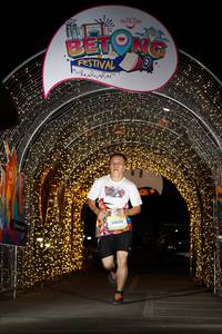 BIB: 50633
                            <button type="button" onclick="openModal(21782328)" class="btn btn-primary btn-sm float-right btn-popup" data-toggle="modal" data-target=".modal-high-quality">
                        <i class="fas fa-shopping-cart"></i> Add to Cart
                    </button>
                                            <button type="button" onclick="isThisMe(21782328, true)" class="btn btn-success btn-sm float-right btn-popup btn-isme hidden" data-toggle="tooltip" data-placement="bottom" title="นี่คือรูปของคุณใช่ไหม คลิกที่นี่เพื่อเอาเข้าอัลบั้ม">
                        <i class="fas fa-plus"></i> Add to album
                    </button>
                    <button type="button" onclick="isThisMe(21782328, false)" class="btn btn-warning btn-sm float-right btn-popup btn-isnotme hidden">
                        <i class="fas fa-ban"></i> Remove from album
                    </button>