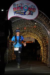 BIB: 5191
                            <button type="button" onclick="openModal(21779180)" class="btn btn-primary btn-sm float-right btn-popup" data-toggle="modal" data-target=".modal-high-quality">
                        <i class="fas fa-shopping-cart"></i> Add to Cart
                    </button>
                                            <button type="button" onclick="isThisMe(21779180, true)" class="btn btn-success btn-sm float-right btn-popup btn-isme hidden" data-toggle="tooltip" data-placement="bottom" title="นี่คือรูปของคุณใช่ไหม คลิกที่นี่เพื่อเอาเข้าอัลบั้ม">
                        <i class="fas fa-plus"></i> Add to album
                    </button>
                    <button type="button" onclick="isThisMe(21779180, false)" class="btn btn-warning btn-sm float-right btn-popup btn-isnotme hidden">
                        <i class="fas fa-ban"></i> Remove from album
                    </button>