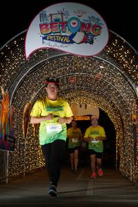 BIB: 60001
                            <button type="button" onclick="openModal(21778587)" class="btn btn-primary btn-sm float-right btn-popup" data-toggle="modal" data-target=".modal-high-quality">
                        <i class="fas fa-shopping-cart"></i> Add to Cart
                    </button>
                                            <button type="button" onclick="isThisMe(21778587, true)" class="btn btn-success btn-sm float-right btn-popup btn-isme hidden" data-toggle="tooltip" data-placement="bottom" title="นี่คือรูปของคุณใช่ไหม คลิกที่นี่เพื่อเอาเข้าอัลบั้ม">
                        <i class="fas fa-plus"></i> Add to album
                    </button>
                    <button type="button" onclick="isThisMe(21778587, false)" class="btn btn-warning btn-sm float-right btn-popup btn-isnotme hidden">
                        <i class="fas fa-ban"></i> Remove from album
                    </button>